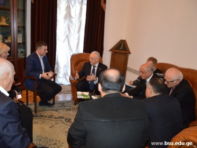 გადიდება სურათი