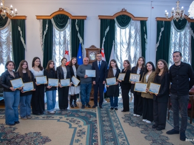 გადიდება სურათი