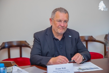 სურათი